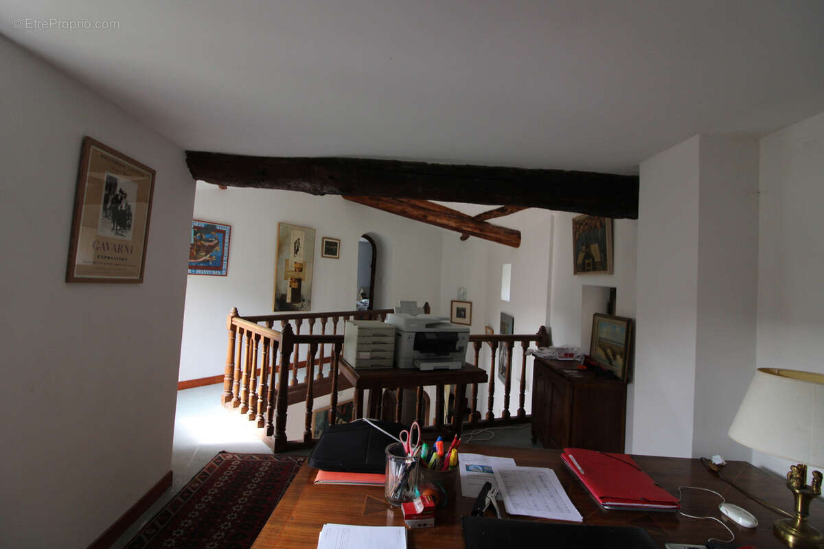 Maison à COLOMBIERES-SUR-ORB