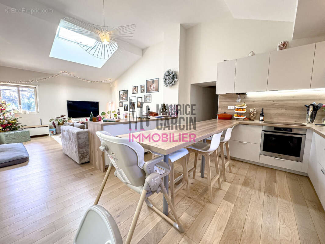 Maison à JONQUIERES