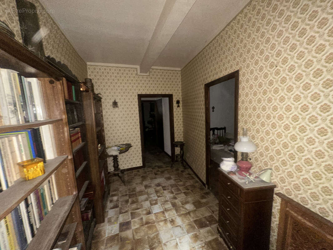 Maison à THEZAN-DES-CORBIERES