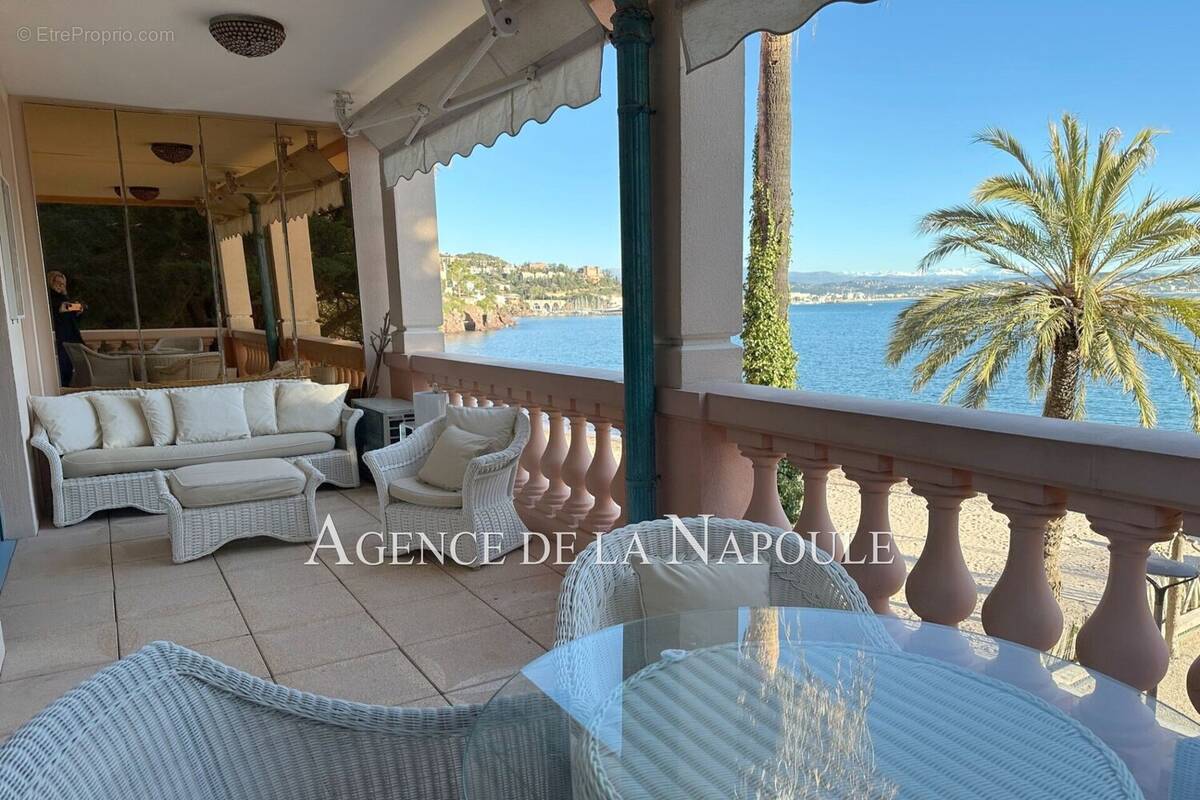 Appartement à THEOULE-SUR-MER