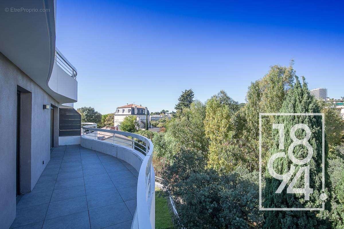 Appartement à MARSEILLE-8E