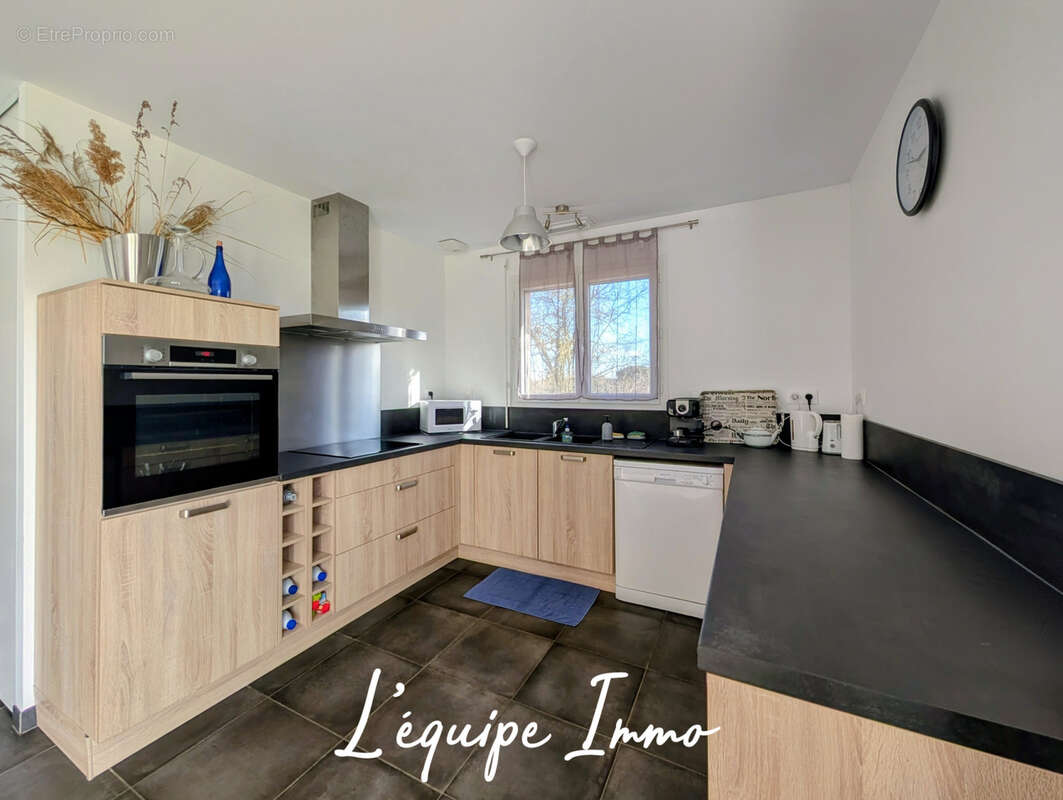 Maison à LOMBEZ