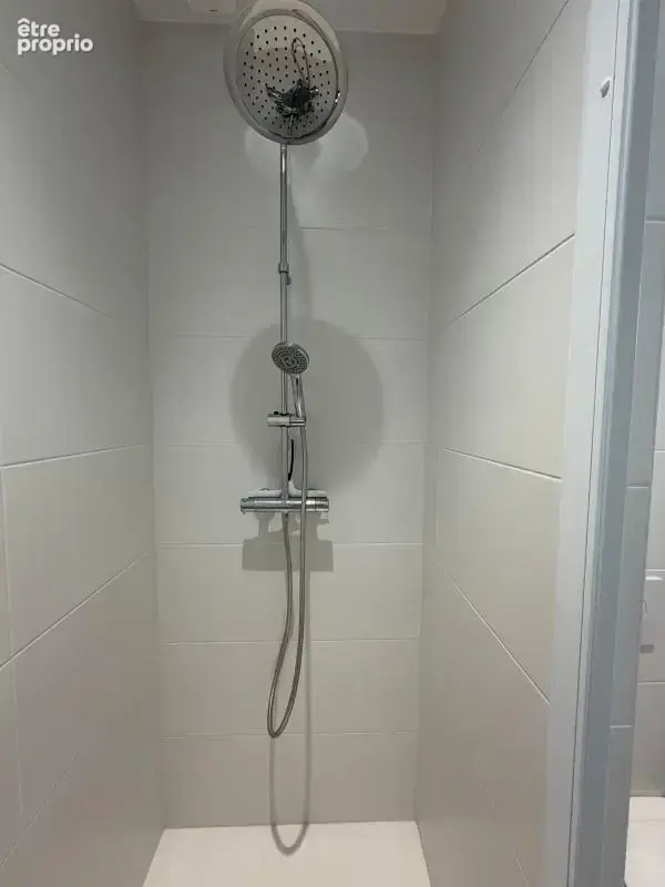 Appartement À Vendre - photo 8