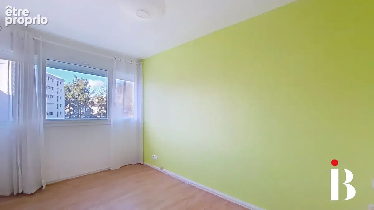 Appartement lumineux 4 chambres Saint Herblain Chézine 95 m2 - photo 8