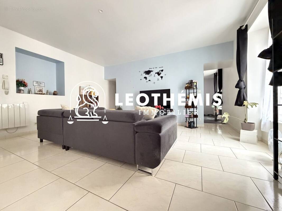 Appartement à COGNAC
