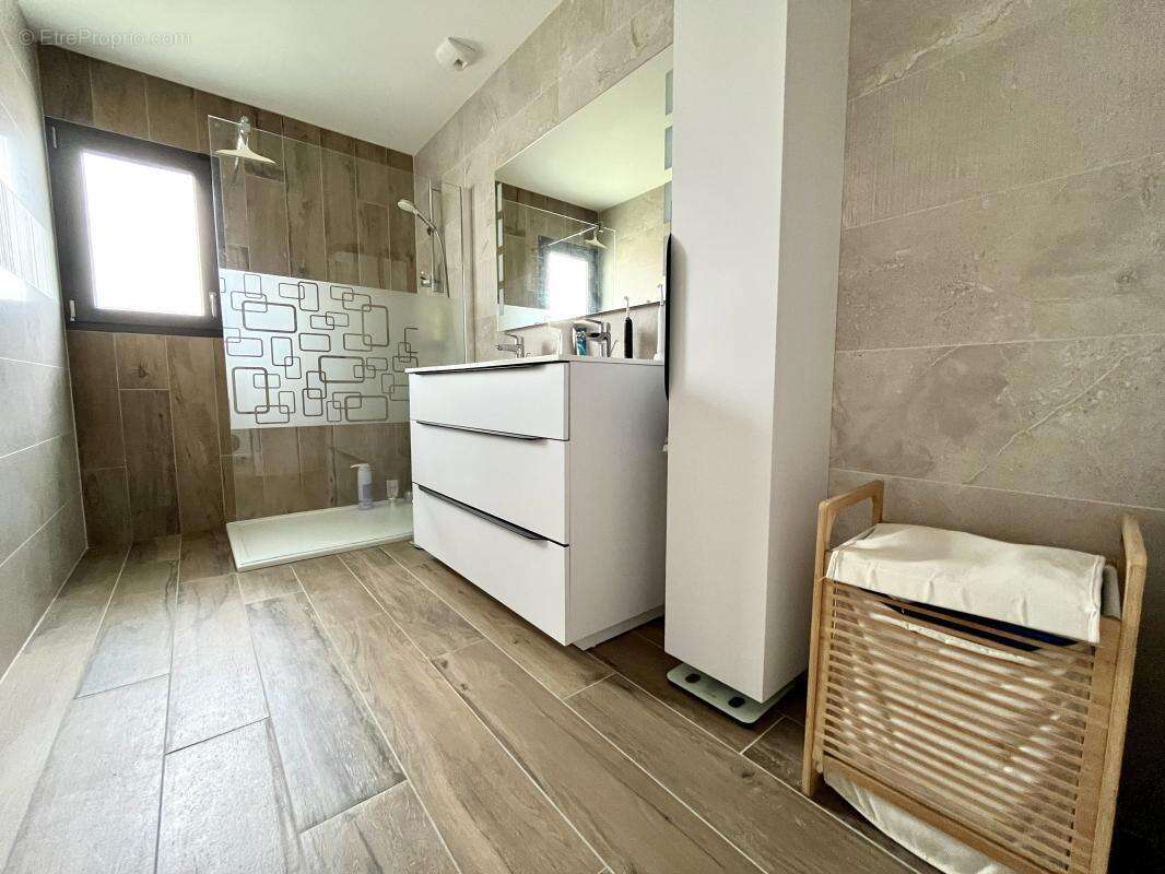 Maison à LA CHEVROLIERE