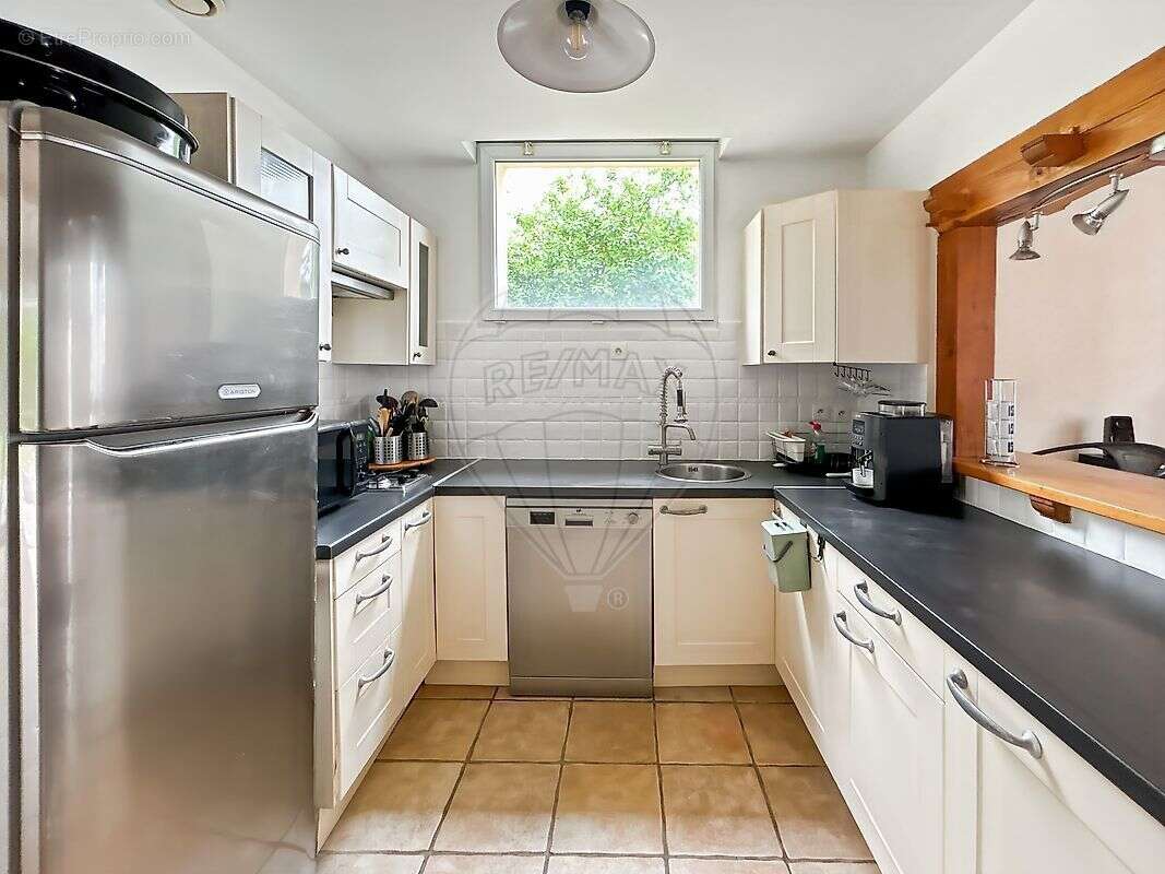 Maison à SAINTE-LUCE-SUR-LOIRE