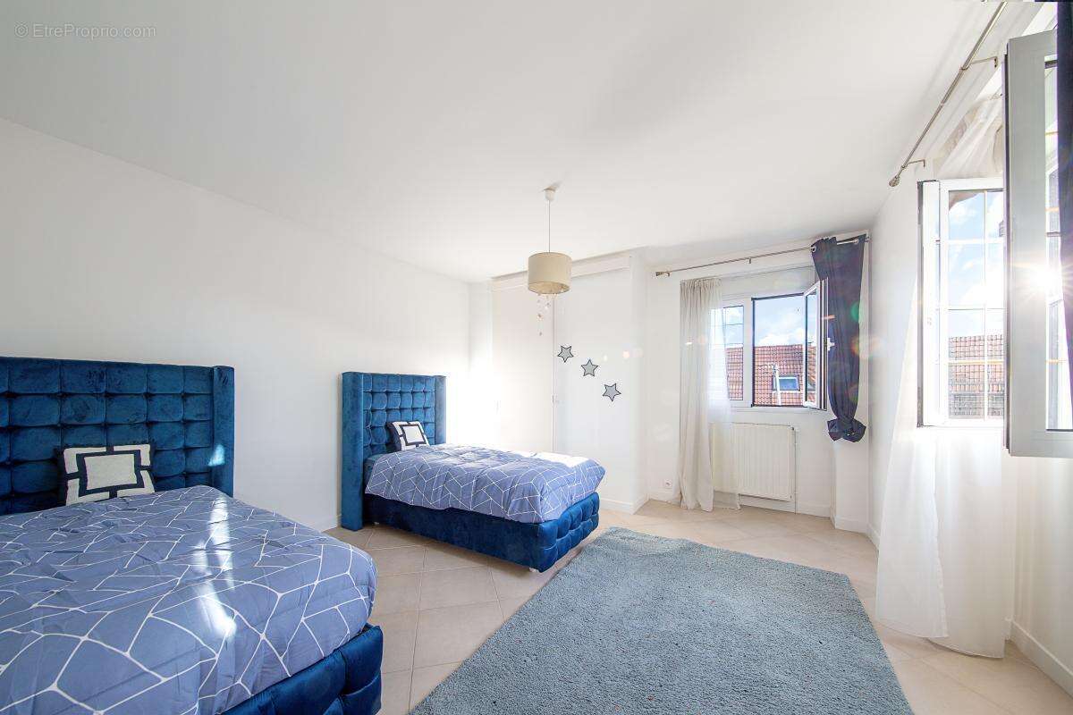 Maison à VILLEMOMBLE