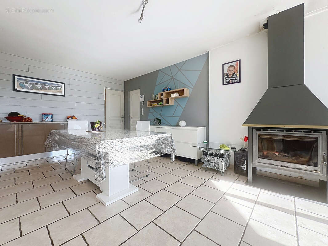 Maison à SAINTE-FEREOLE