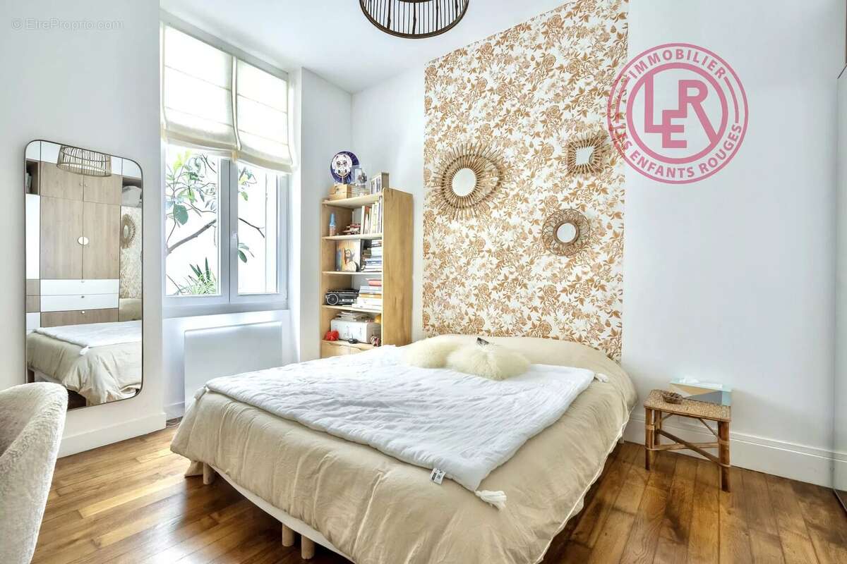 Appartement à PARIS-10E