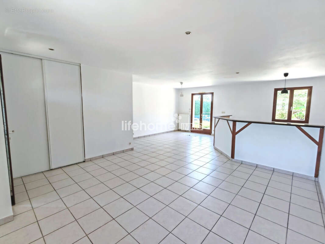 Maison à VILLEDIEU-SUR-INDRE