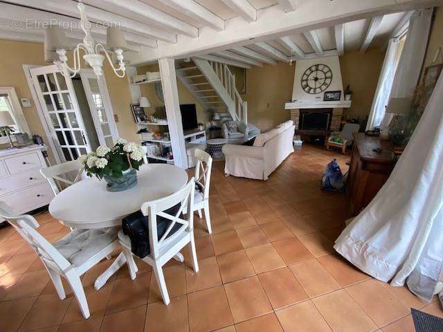 Maison à NOGENT-LE-ROI