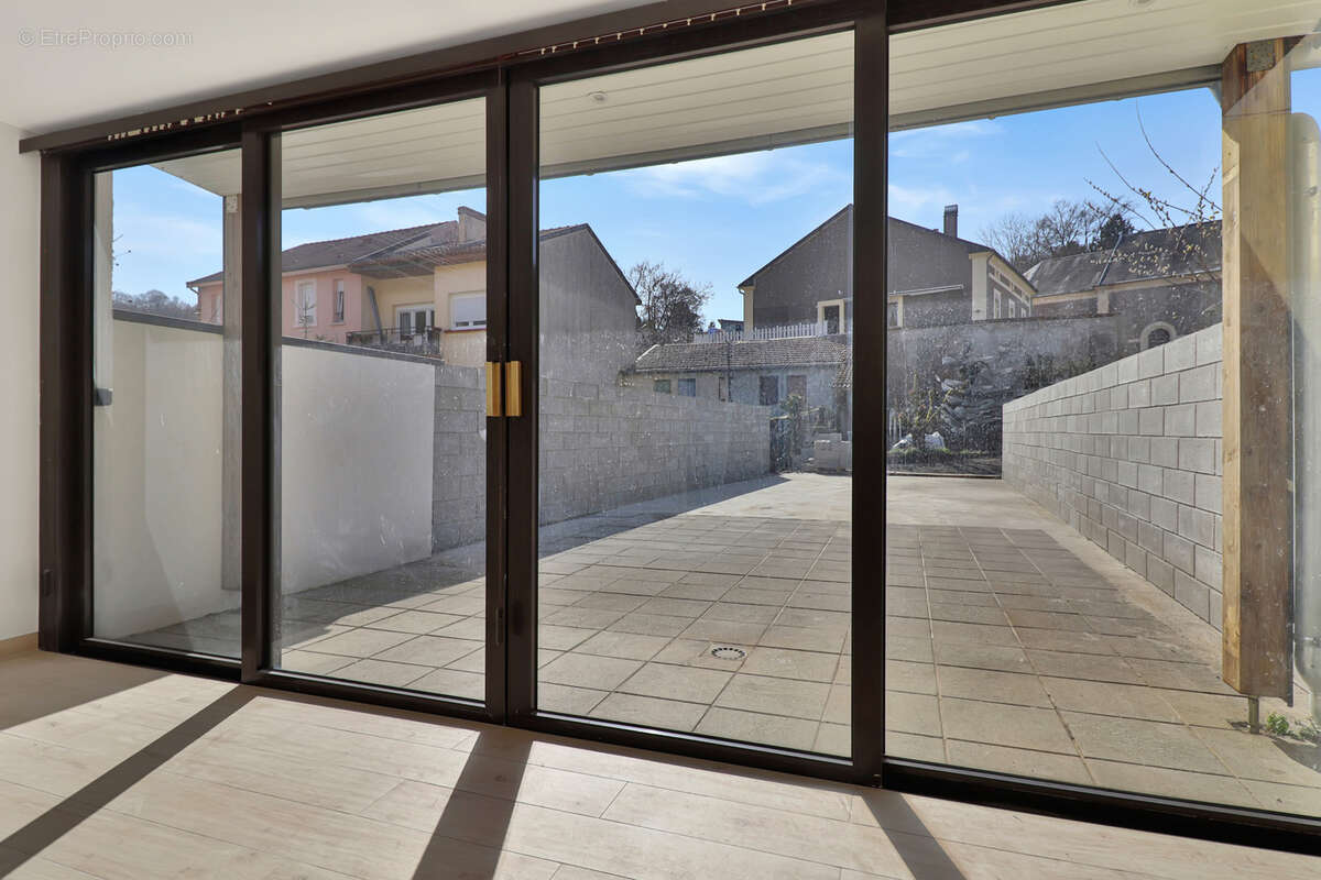 Maison F4, 3 chambres, 3 SDB, véranda et terrasse plein Sud - photo 11