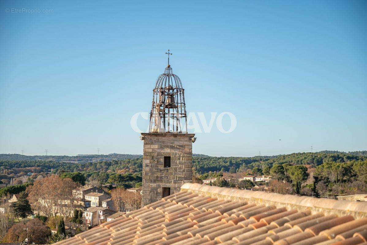 Appartement à LAMBESC