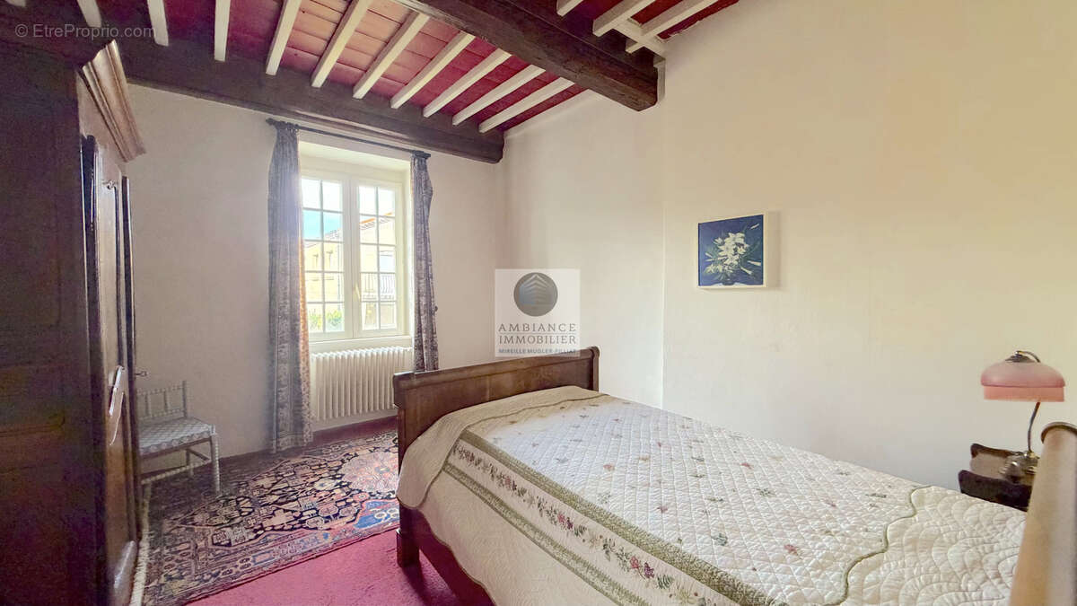 Maison à LA ROCHE-DE-GLUN