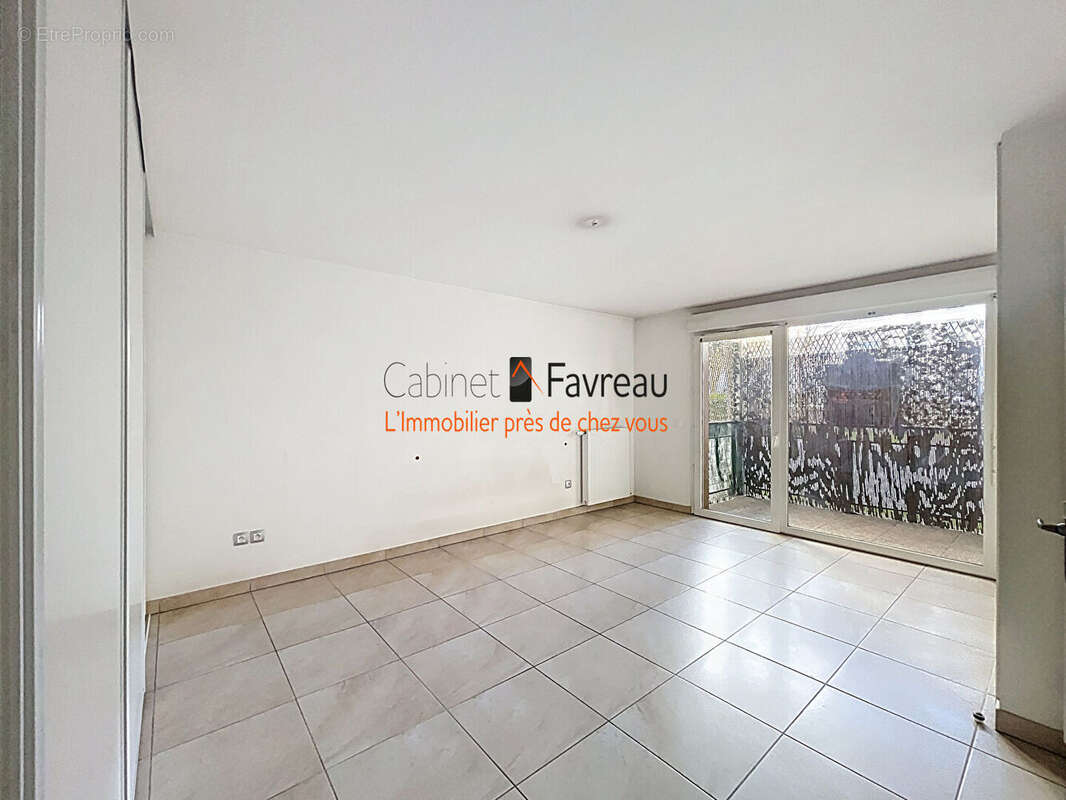 Appartement à THIAIS