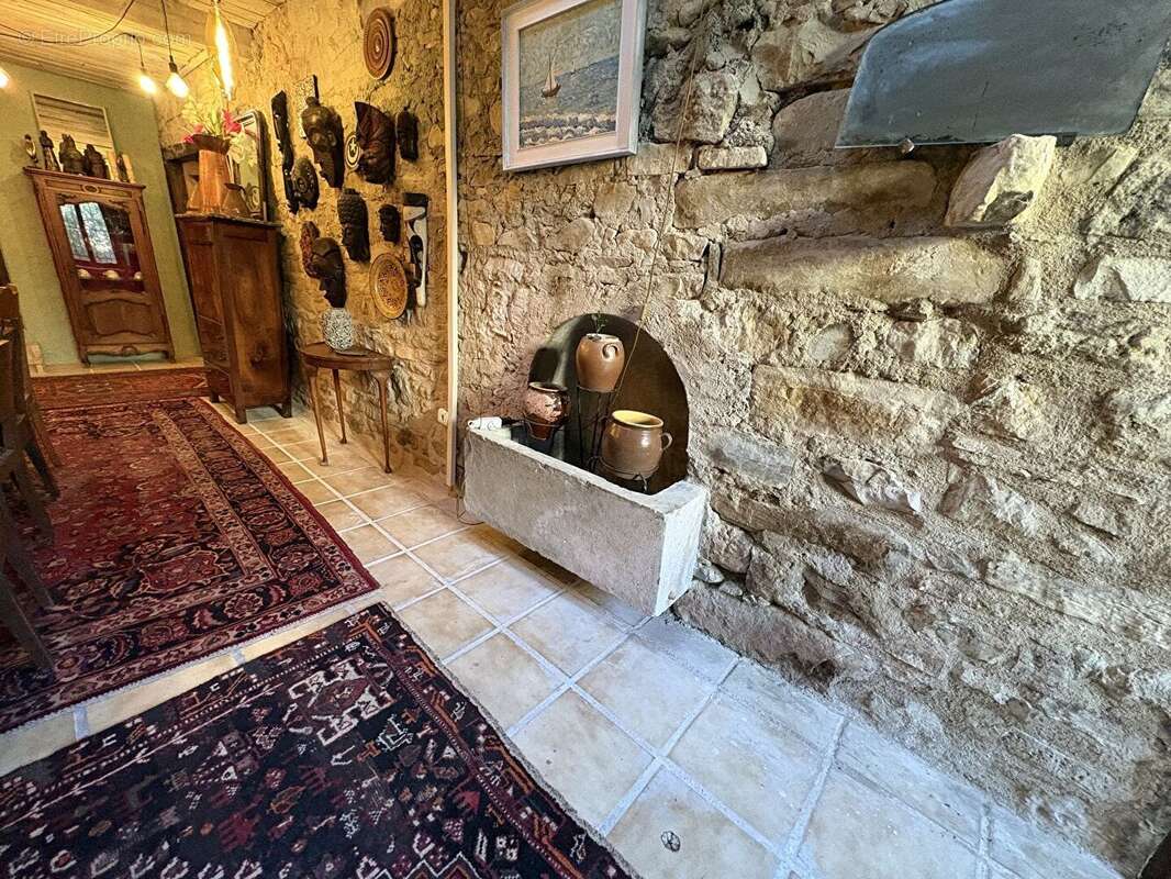 Maison à ANTUGNAC