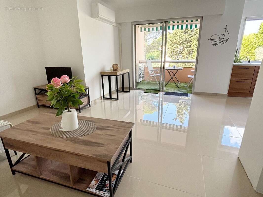 Appartement à SAINT-RAPHAEL