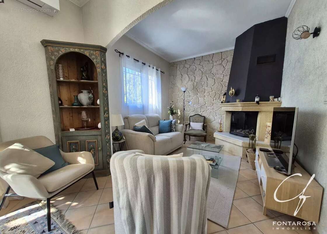 Maison à SAINT-RAPHAEL