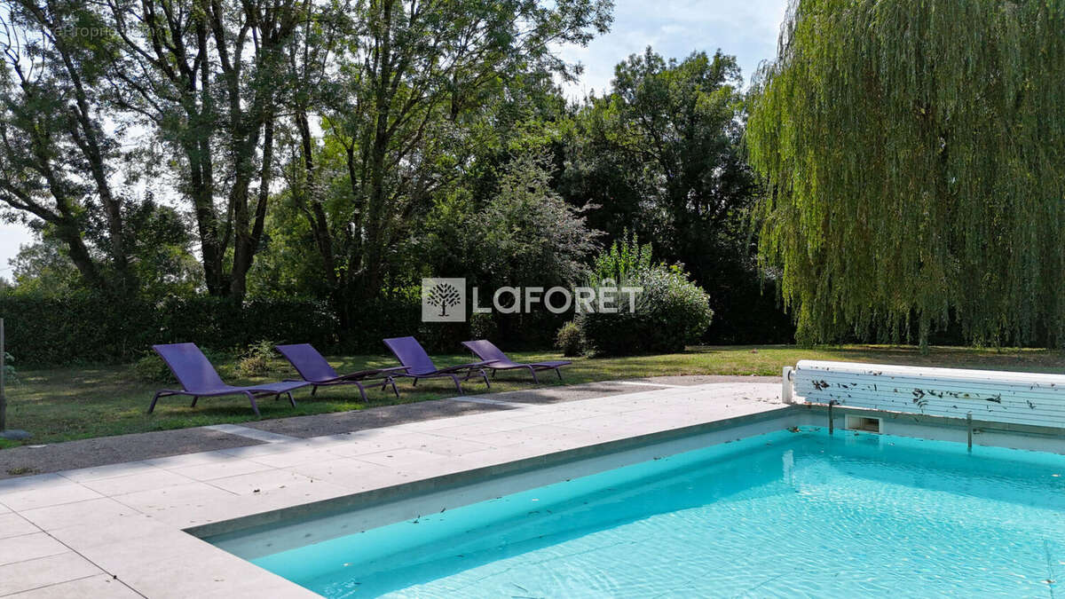Maison à vendre Chatillon Sur Chalaronne 7 pièce(s) 260 m2 - photo 16