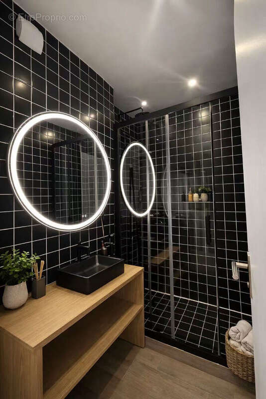 Appartement à CLICHY