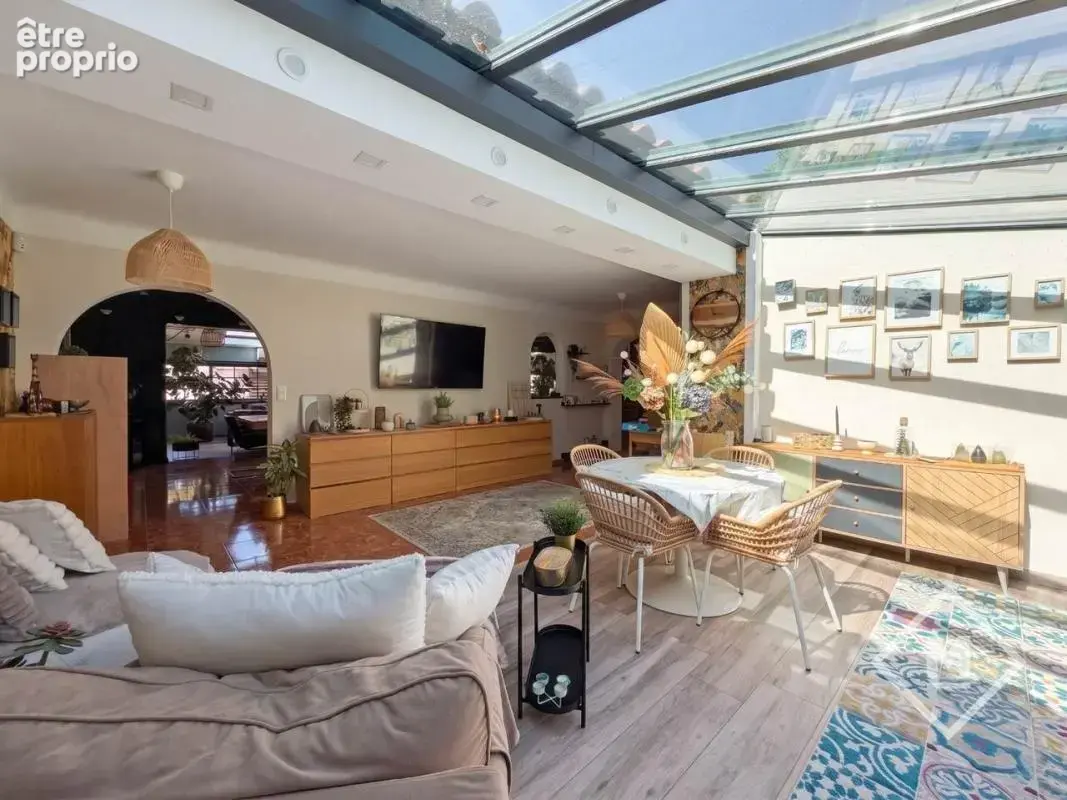 Vend Maison T5-6 calme sans vis à vis jardin piscine garage - photo 17