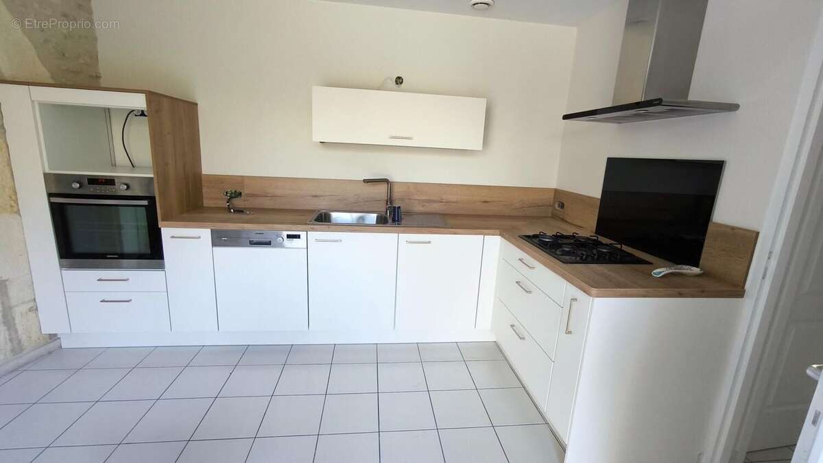 Photo 5 - Maison à SAINT-JULIEN-DE-L&#039;ESCAP