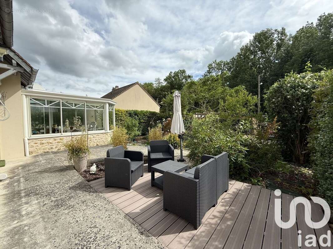 Photo 2 - Maison à SAINT-FARGEAU-PONTHIERRY