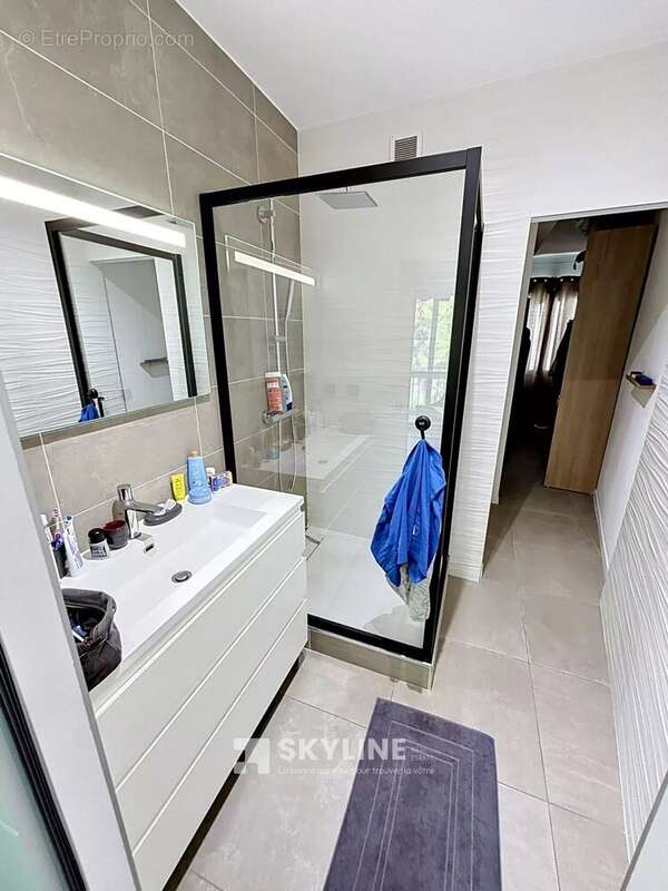 Appartement à MARSEILLE-12E