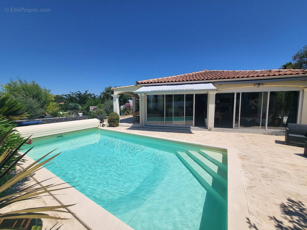 Maison à MONTAGNAC