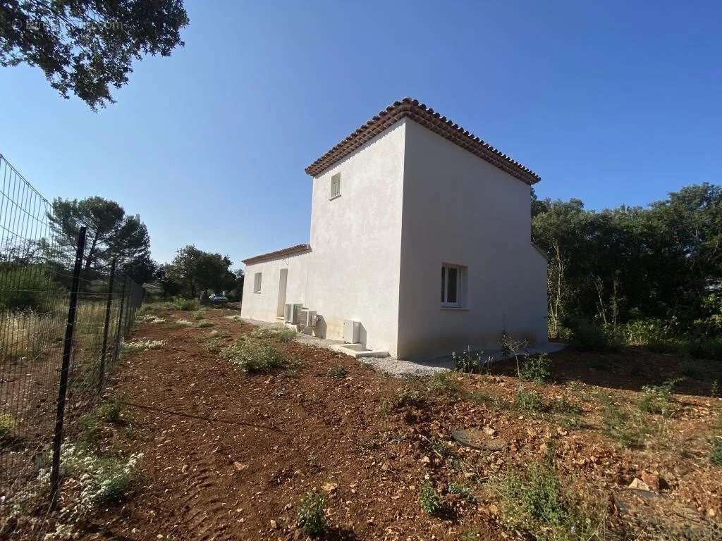 Villa de type 4 neuve sur 2544m² de terrain clos à Saint-Maximin - photo 7