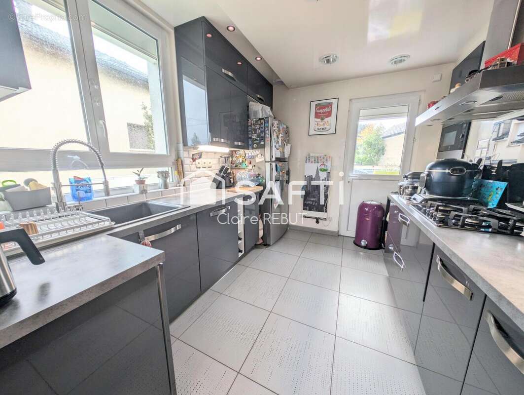 Photo 3 - Maison à LIVRY-GARGAN