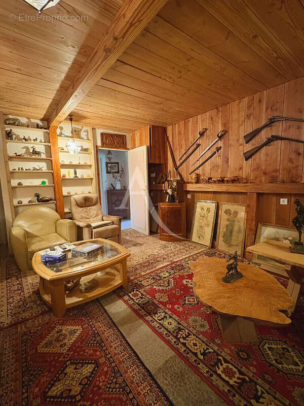 Maison à SURY-AUX-BOIS