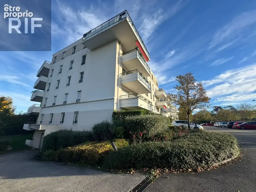 Appartement à BOURGOIN-JALLIEU