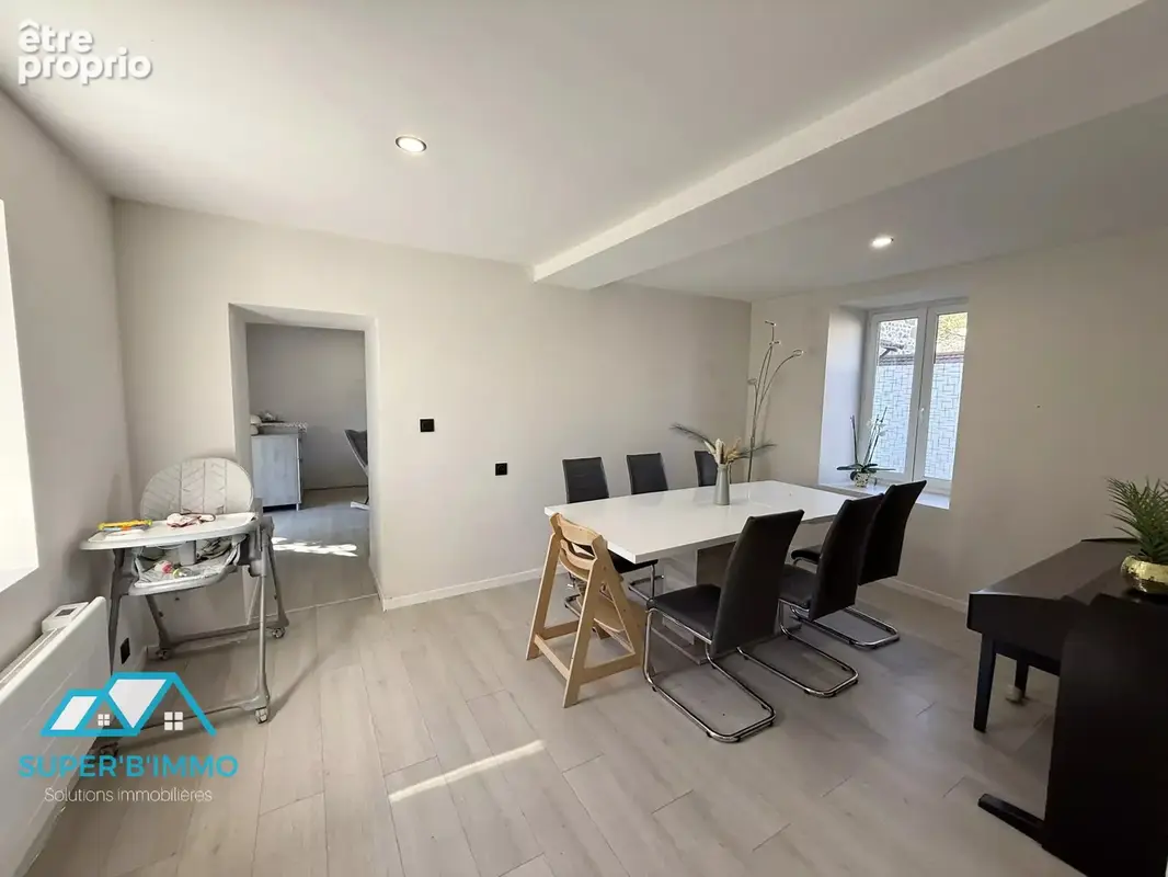 Maison 140 m² - terrain - photo 7
