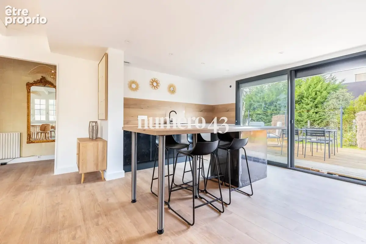 Maison 6 pièces 103 m² à vendre à Merignac (33700) - photo 2
