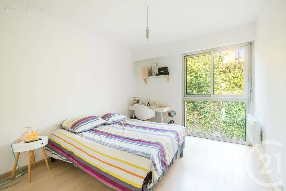 Appartement 81 m² à Nice  - photo 10