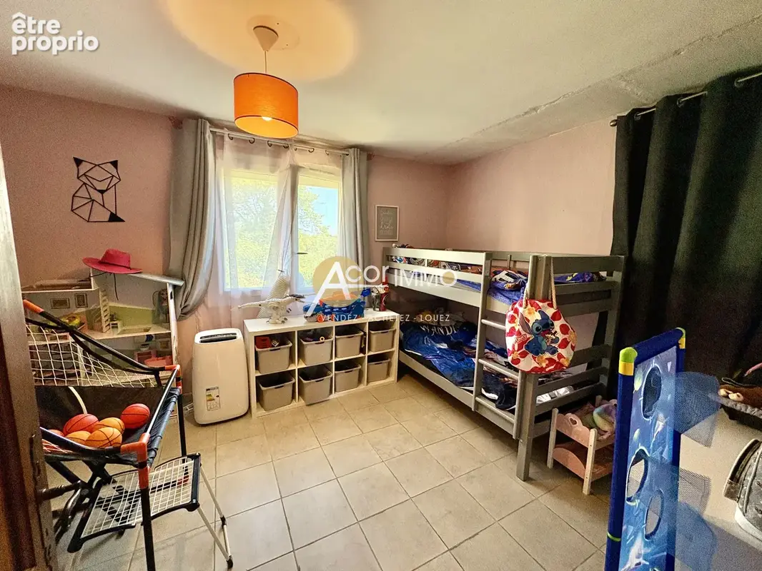 La Seyne, Grande maison d'habitation divisée en deux appartements au calme - photo 18