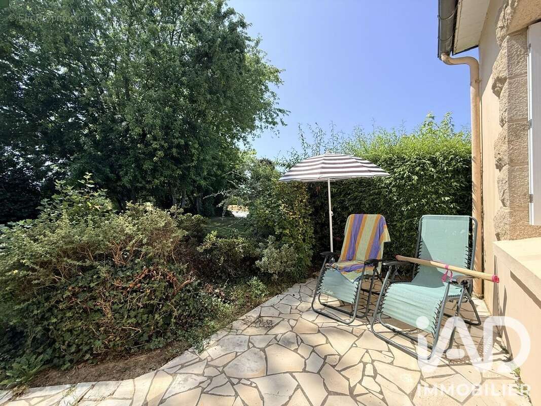 Maison 110 m² à Pedernec  - photo 2