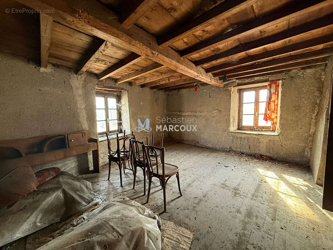 Maison à MONTBRISON