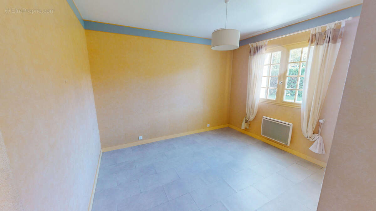 Maison à PLONEOUR-LANVERN