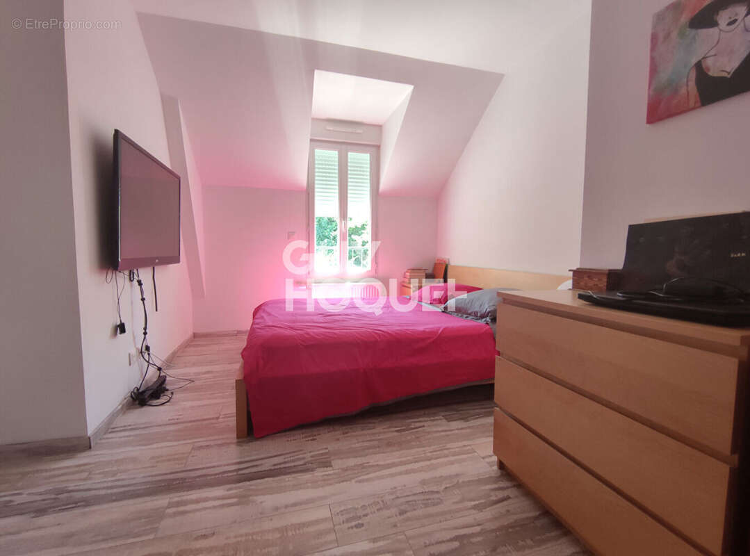 Maison à L'ETANG-LA-VILLE