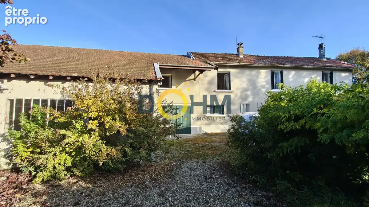 Corps de ferme à rénover   125 m2 habitables   2 475 m2 de terrain - photo 1