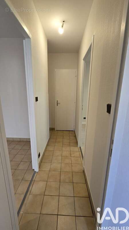 Photo 9 - Appartement à NIORT