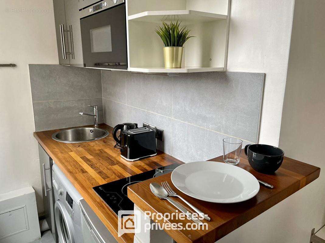 Appartement à PARIS-18E