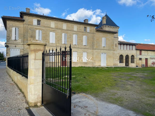 Maison à SAINTE-TERRE