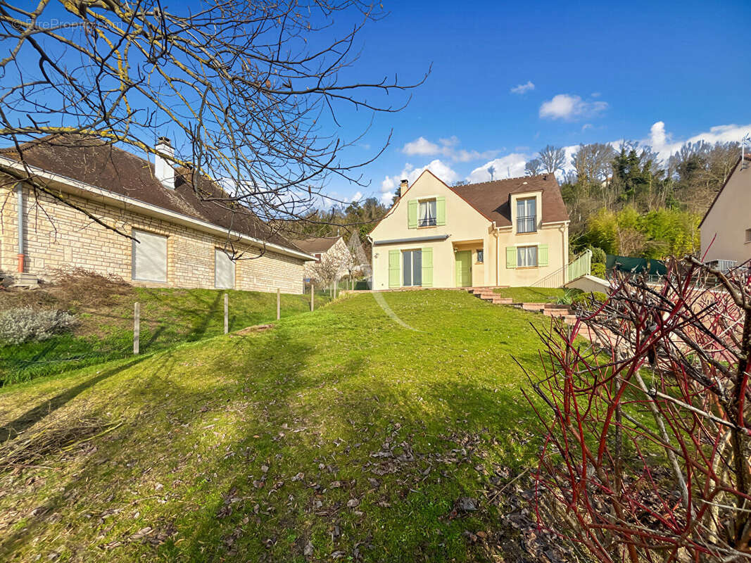 Maison Vaux sur Seine 130m² - 4 chambres - photo 17