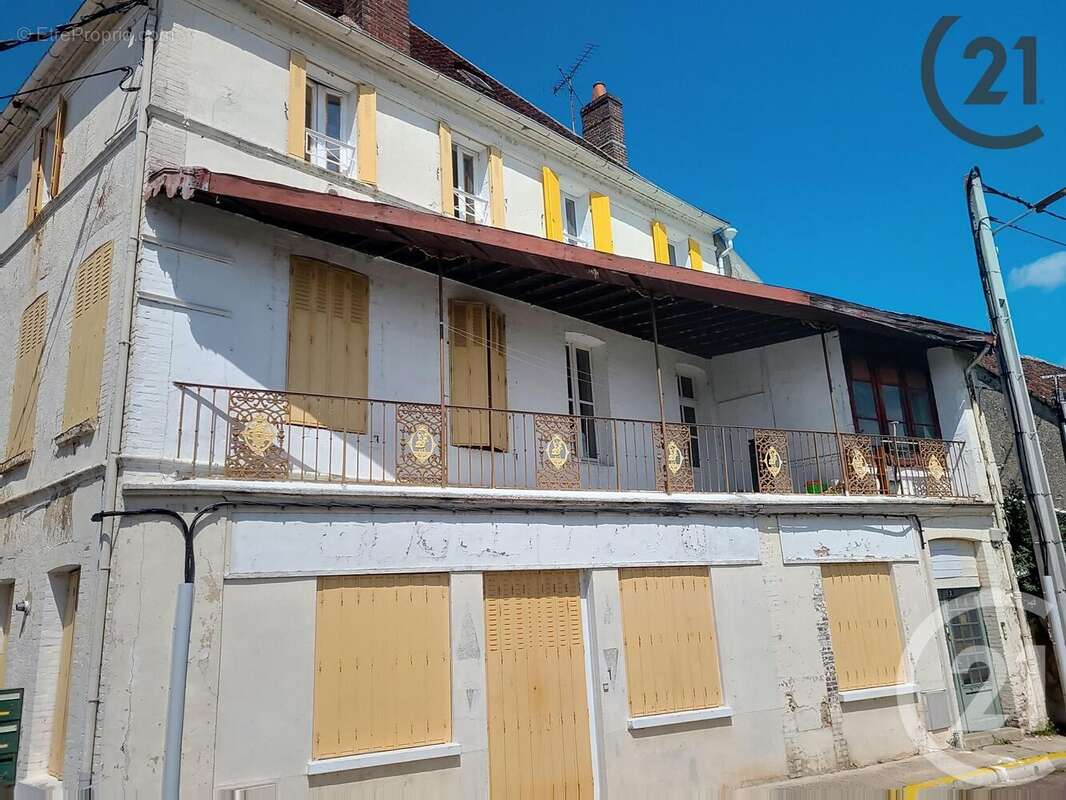 Autre à BRIENON-SUR-ARMANCON