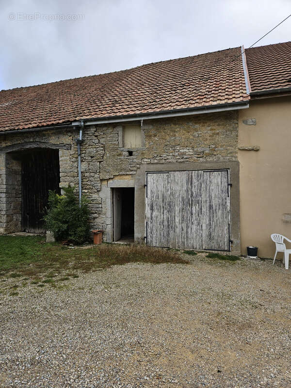 Maison à BLIGNY-SUR-OUCHE