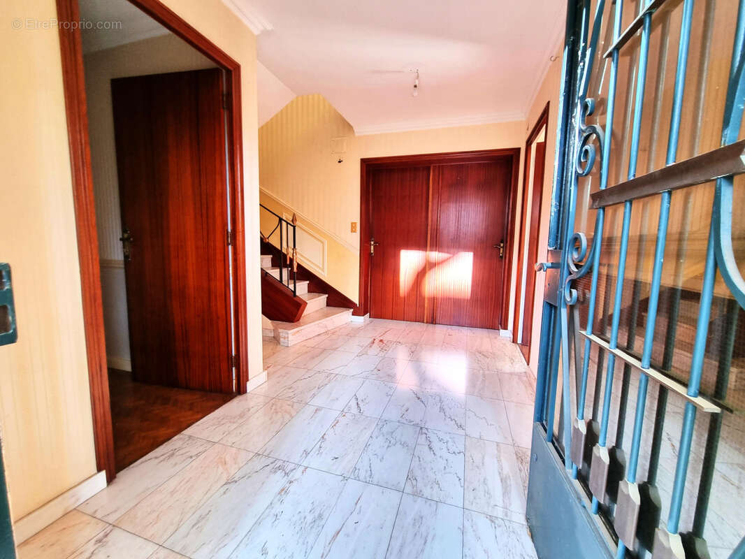 Maison à LAMALOU-LES-BAINS